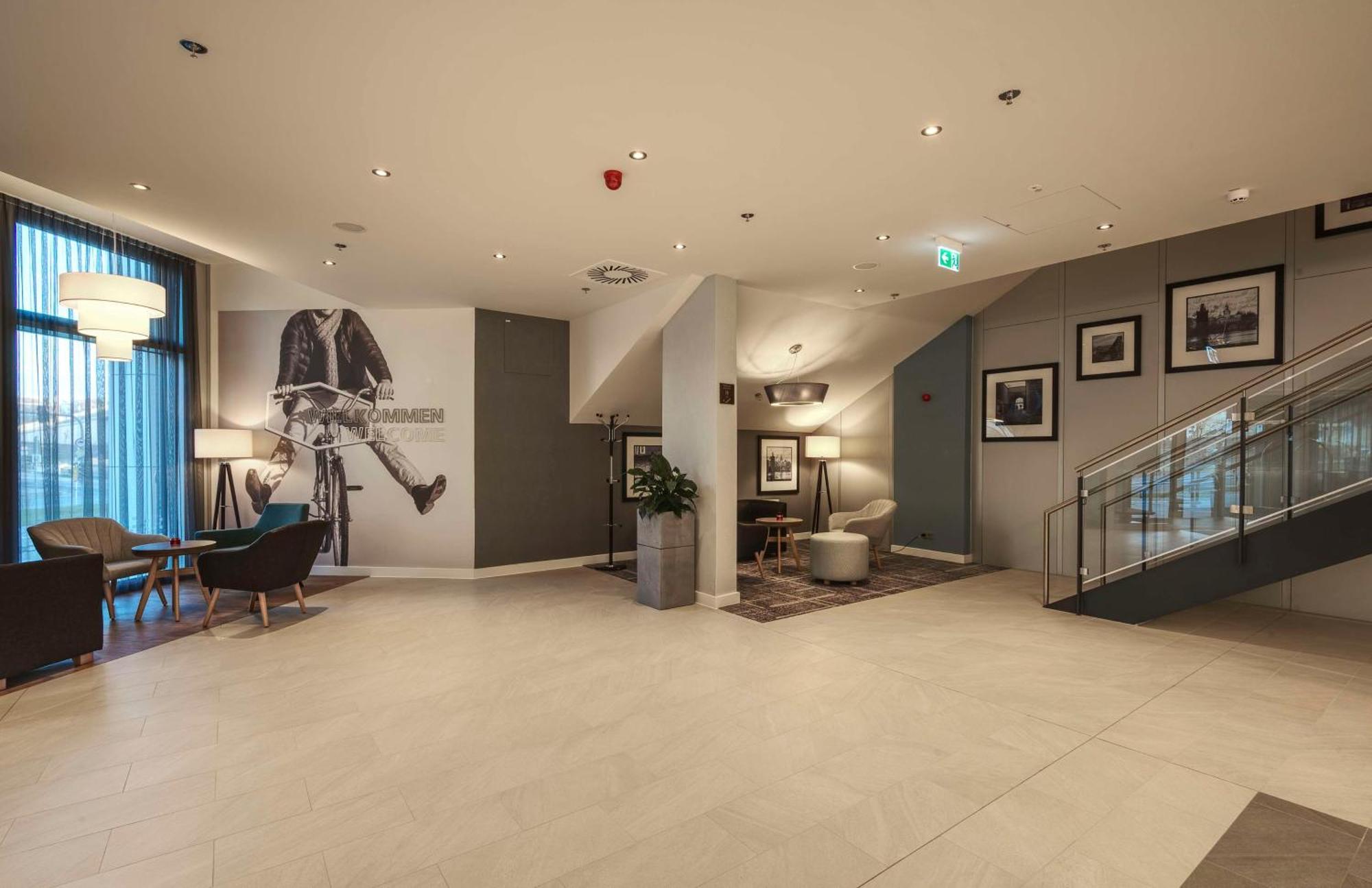 Hampton By Hilton Centre