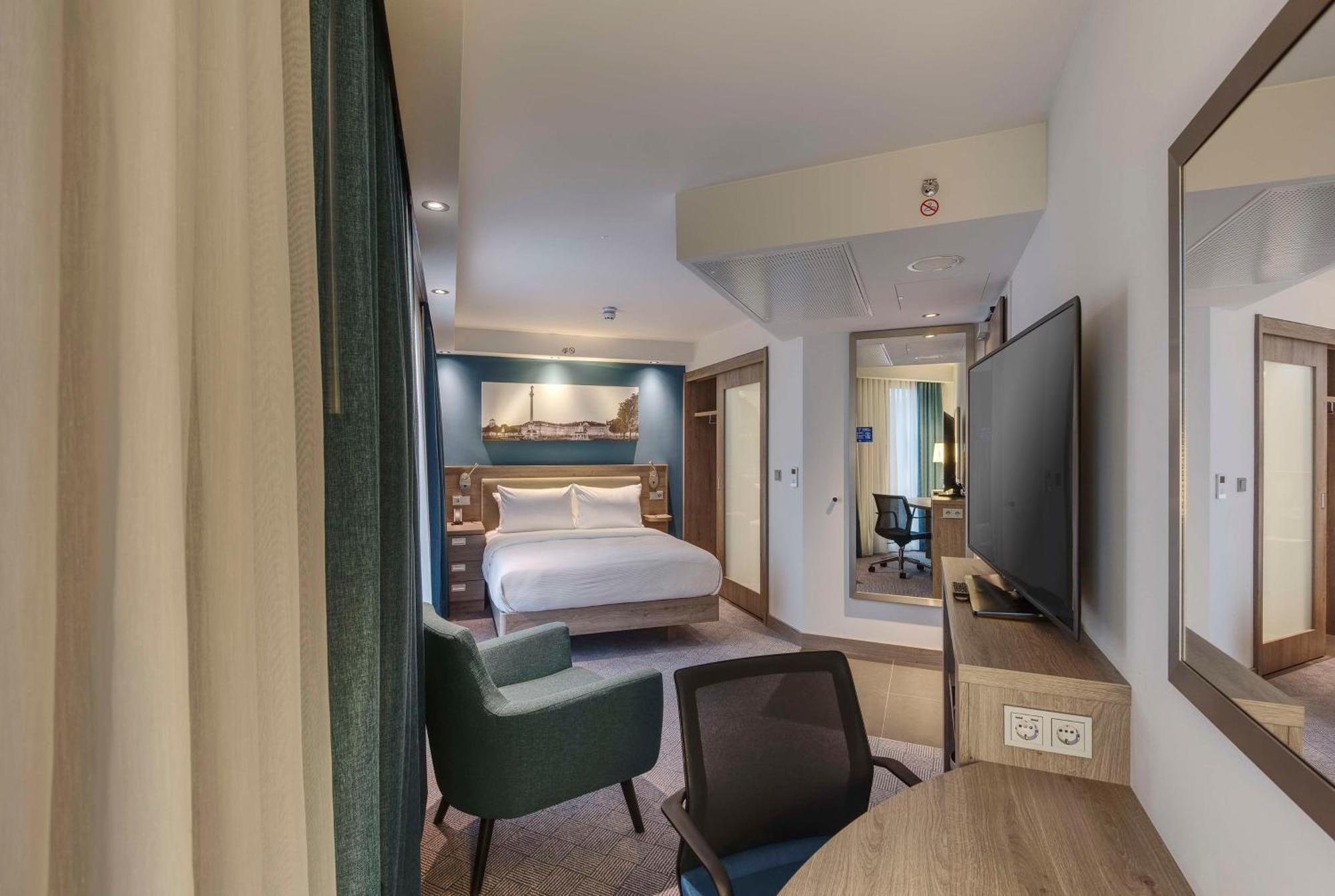 Hampton By Hilton Centre 3*