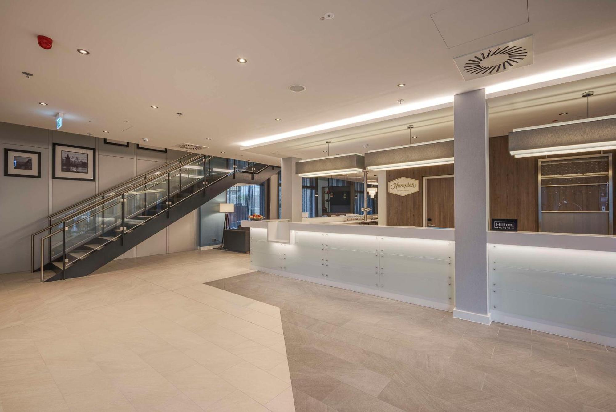 Hampton By Hilton Centre Stuttgart
